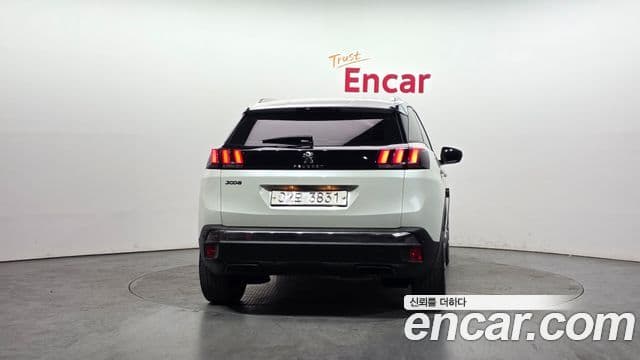 Peugeot 3008 2세대 1.6 BlueHDi Allure, 2018 4