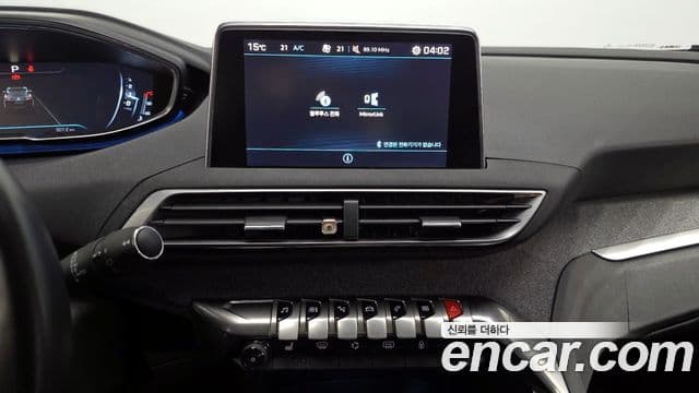 Peugeot 3008 2세대 1.6 BlueHDi Allure, 2018 14