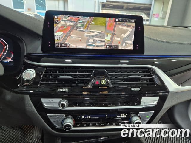 BMW 5시리즈 (G30) 530i xDrive Luxury Plus, 2020 18