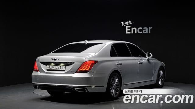 Genesis EQ900 Luxury, 2016 2