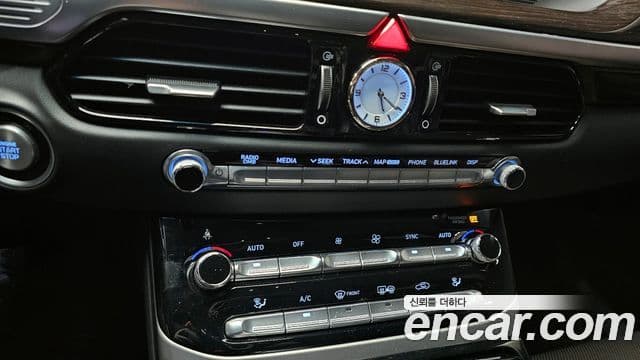 Genesis EQ900 Luxury, 2016 17