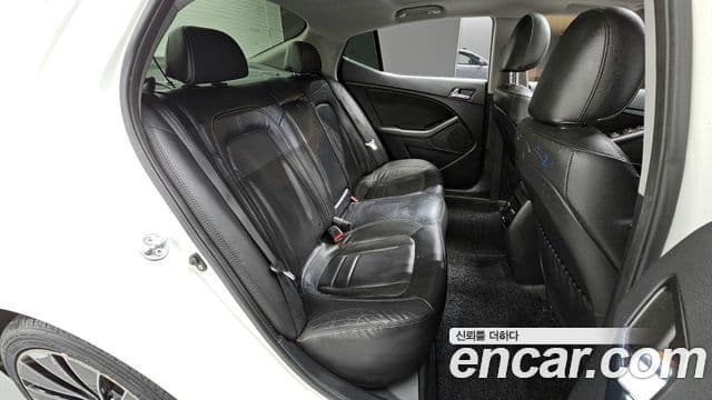 Kia K5 Noblesse, 2012 12