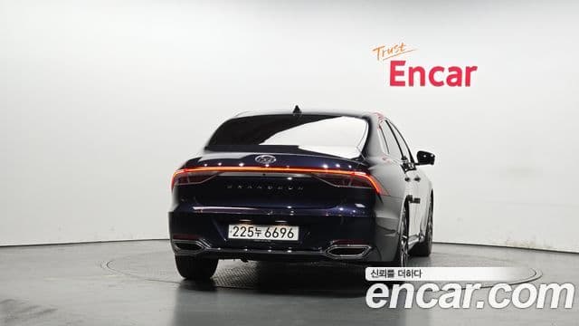 Hyundai The / новый New Grandeur IG Exclusive, 2020 4