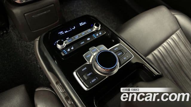 Genesis G90 Prestige, 2019 18