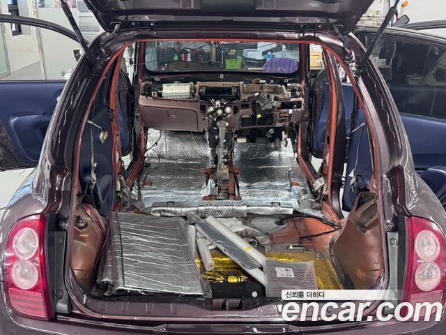 Nissan 마치 K12, 2003 15