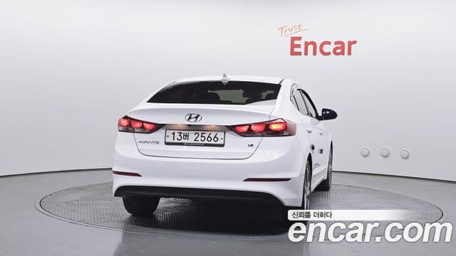 Hyundai Avante AD 1.6 GDI Value Plus, 2018 4