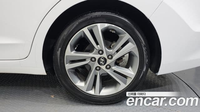 Hyundai Avante AD 1.6 GDI Value Plus, 2018 все фото