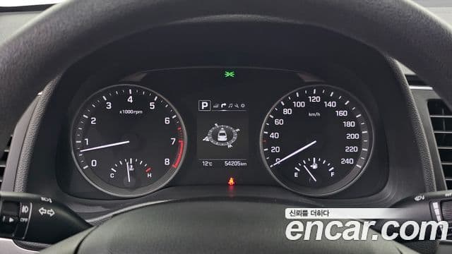 Hyundai Avante AD 1.6 GDI Value Plus, 2018 8