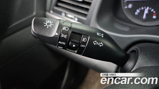 Hyundai Avante AD 1.6 GDI Value Plus, 2018 17