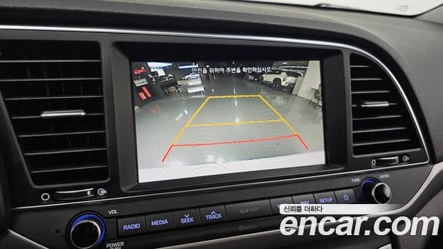 Hyundai Avante AD 1.6 GDI Value Plus, 2018 20