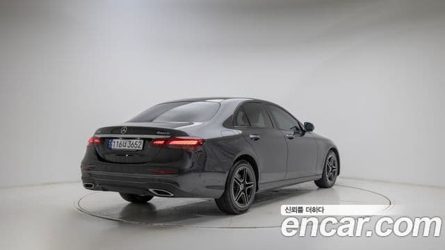 Mercedes-Benz E-класс W213 AMG Line, 2023 2