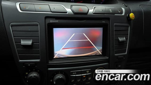 KG모빌리티(SsangYong) Korando 투리스모 4WD LT 11인승, 2014 15