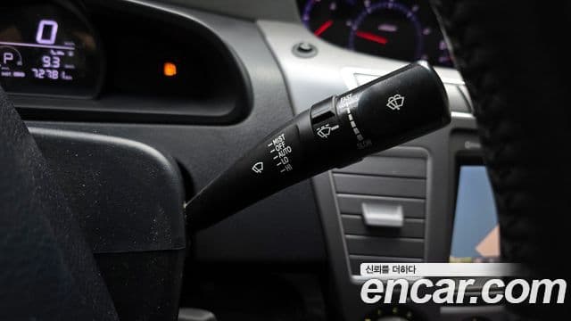 KG모빌리티(SsangYong) Korando 투리스모 4WD LT 11인승, 2014 18