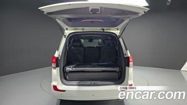 KG모빌리티(SsangYong) Korando 투리스모 4WD LT 11인승, 2014 20