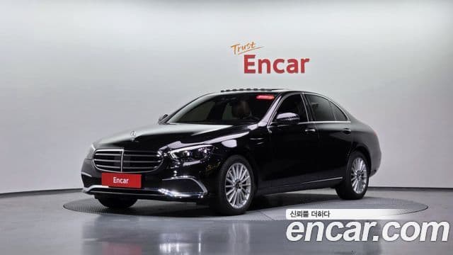 Mercedes-Benz E-класс W213 Exclusive, 2023 11