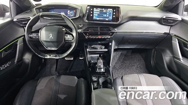 Peugeot e-208 2세대 GT, 2022 7