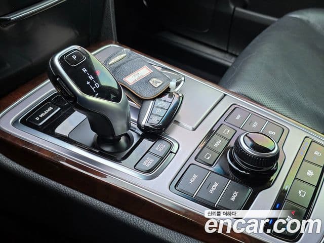 Hyundai Equus(новый кузов / новое поколение) Exclusive, 2013 9