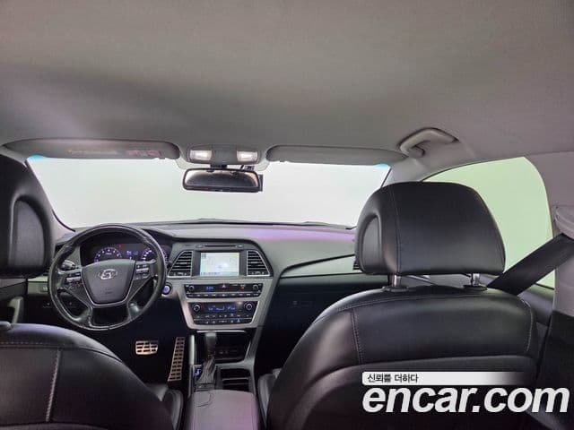 Hyundai LF Sonata Premium, 2016 9