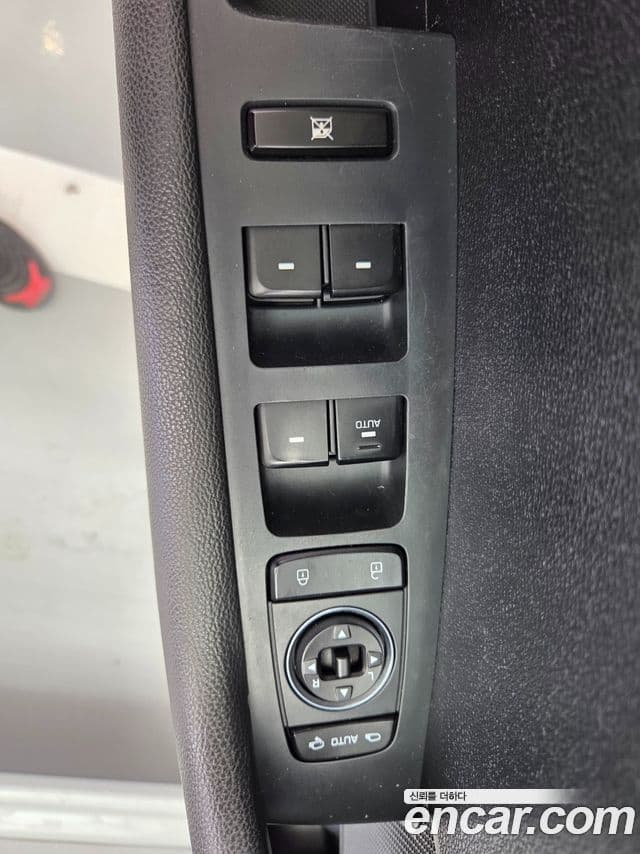 Hyundai LF Sonata Premium, 2016 11