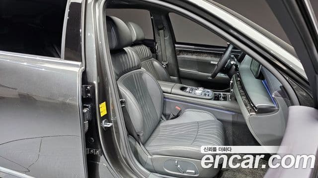 Genesis G90 (RS4) бензин 3.5 турбо AWD, 2023 12