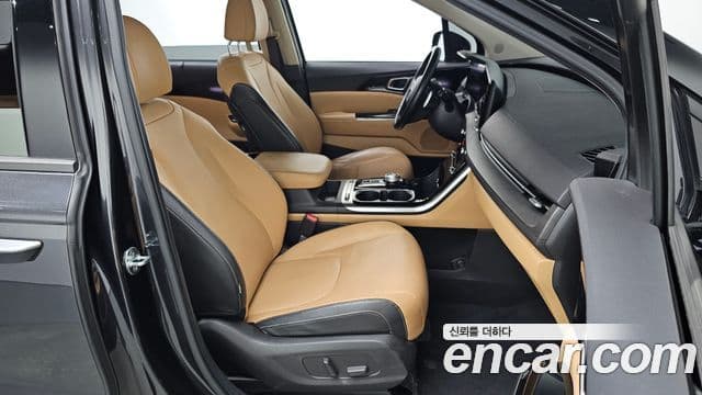 Kia Carnival 4세대 Signature, 2021 11