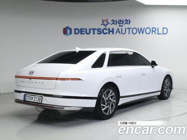 Hyundai Grandeur (GN7) люксовая версия, 2023 2