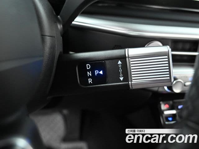 Hyundai Grandeur (GN7) люксовая версия, 2023 9