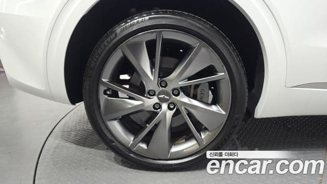 Genesis GV70, 2023 все фото