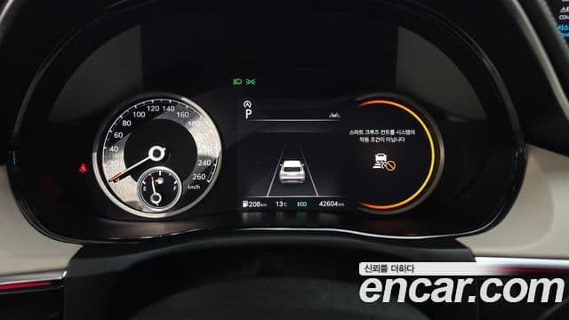 Genesis GV70, 2023 8