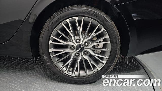 Kia The / новый New K3 2세대 Prestige, 2022 все фото