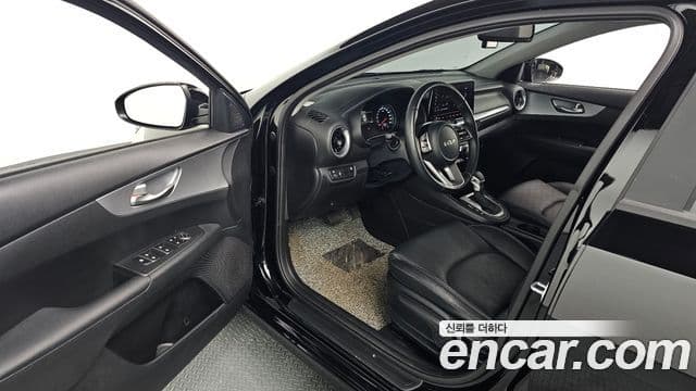 Kia The / новый New K3 2세대 Prestige, 2022 11