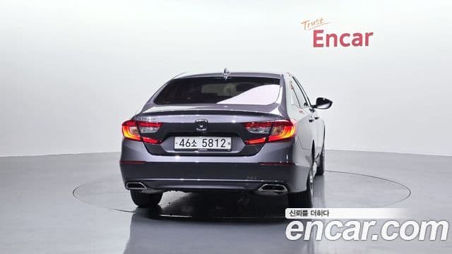 Honda Accord 10세대 1.5 турбо, 2018 4
