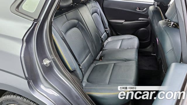 Hyundai Kona Modern Art, 2019 12