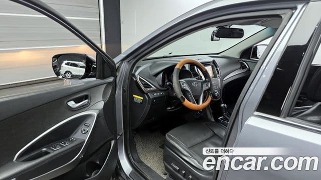 Hyundai Santa Fe DM Modern, 2013 10