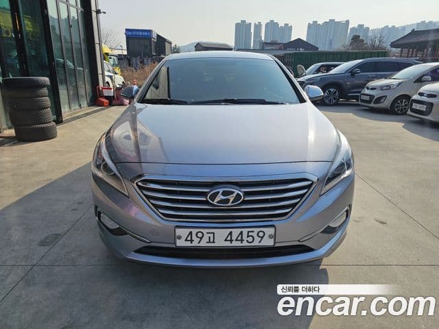 Hyundai LF Sonata Premium, 2015 2