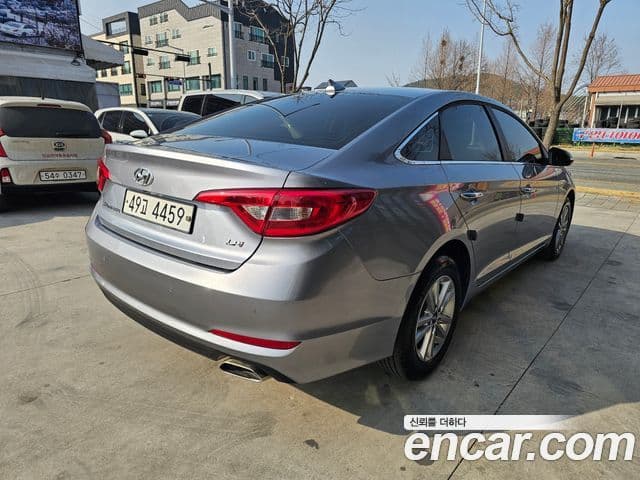 Hyundai LF Sonata Premium, 2015 4