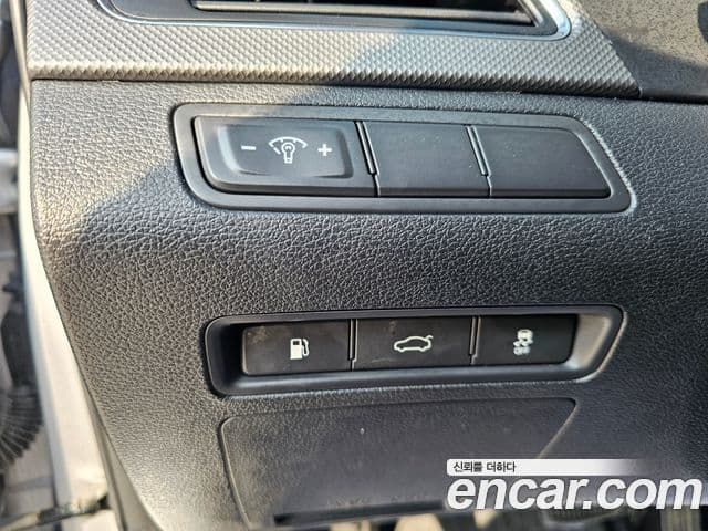 Hyundai LF Sonata Premium, 2015 11