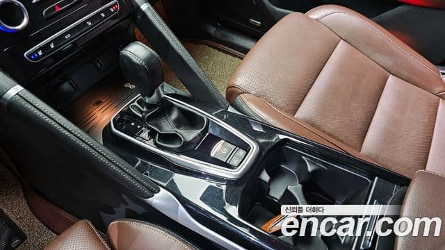 Renault Korea(Samsung) The / новый New QM6 2.0 GDe RE Signature 2WD, 2020 9
