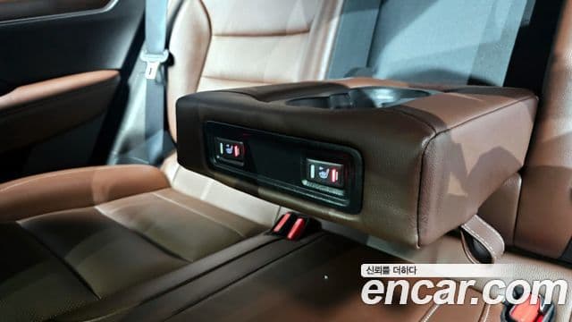 Renault Korea(Samsung) The / новый New QM6 2.0 GDe RE Signature 2WD, 2020 19