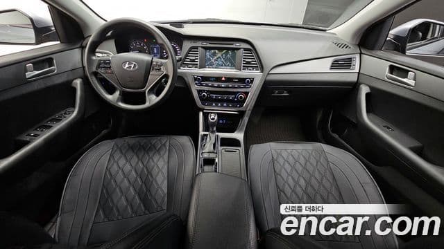 Hyundai LF Sonata Style, 2015 7