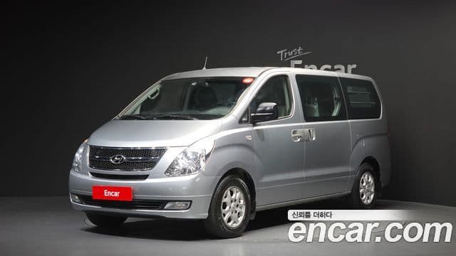 Hyundai Grand Starex CVX Luxury, 2016 1