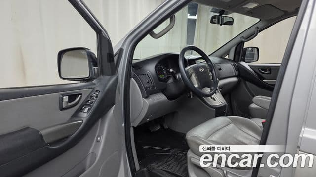 Hyundai Grand Starex CVX Luxury, 2016 10