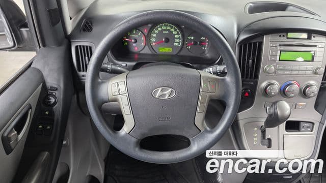 Hyundai Grand Starex CVX Luxury, 2016 13