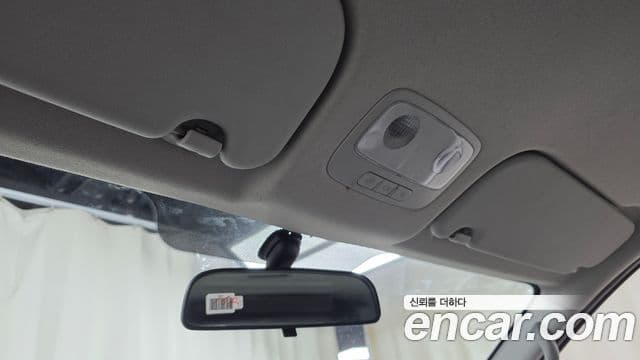 Hyundai Grand Starex CVX Luxury, 2016 18