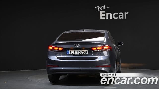 Hyundai Avante AD 1.6 GDI Value Plus, 2017 4