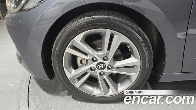 Hyundai Avante AD 1.6 GDI Value Plus, 2017 все фото
