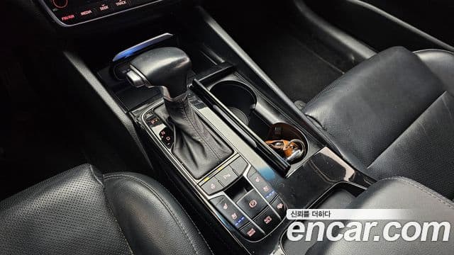 Kia All New K7 Prestige, 2017 9