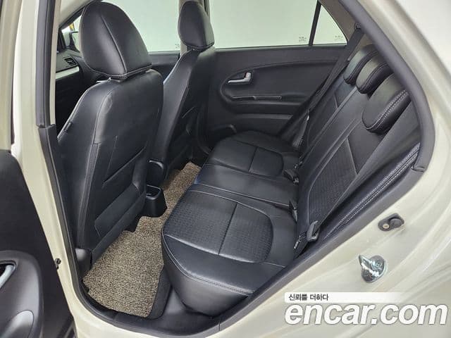 Kia The / новый New Morning Luxury, 2016 9