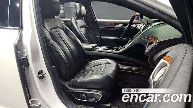 Lincoln New MKZ 2세대, 2017 10