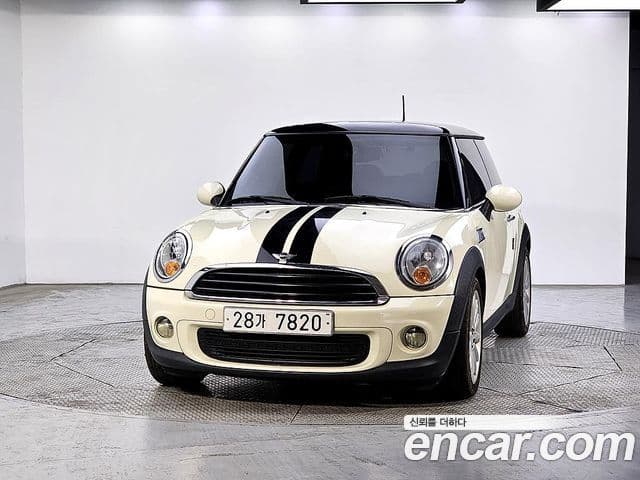 Mini Cooper SE, 2012 2